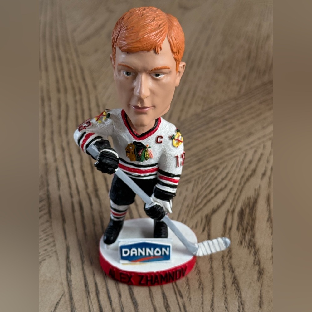Alex Zhamnov #13 Chicago Blackhawks Bobblehead Dannon SGA